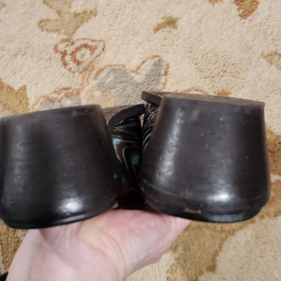 Patricia Nash Tooled Turquoise & Brown Leather Battista Mules Size 8.5 - Picture 7 of 10